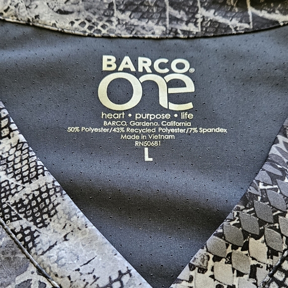 Barco scrub top - Picture 5 of 6